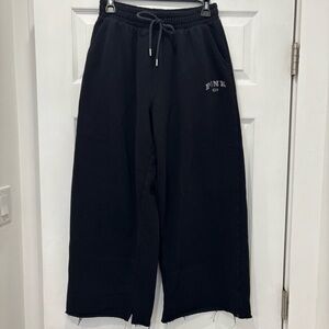 PINK Victoria's Secret Black Wide Leg Raw Hem Sweatpants Size Small